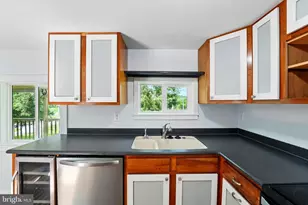 14 Summit Point Dr, Front Royal, VA 22630 - Photo 10