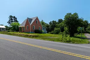 2450 Happy Creek Rd, Front Royal, VA 22630 - Photo 2