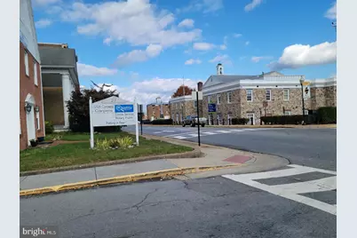 27 S Royal Avenue, Front Royal, VA 22630 - Photo 8