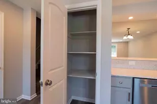 45 Duck Street W, Front Royal, VA 22630 - Photo 22