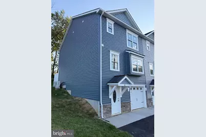 31 Duck Street W, Front Royal, VA 22630 - Photo 2