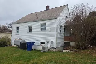 368 W 9th St, Front Royal, VA 22630 - Photo 6