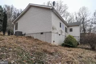 1195 Shangri-La Rd, Bentonville, VA 22610 - Photo 6