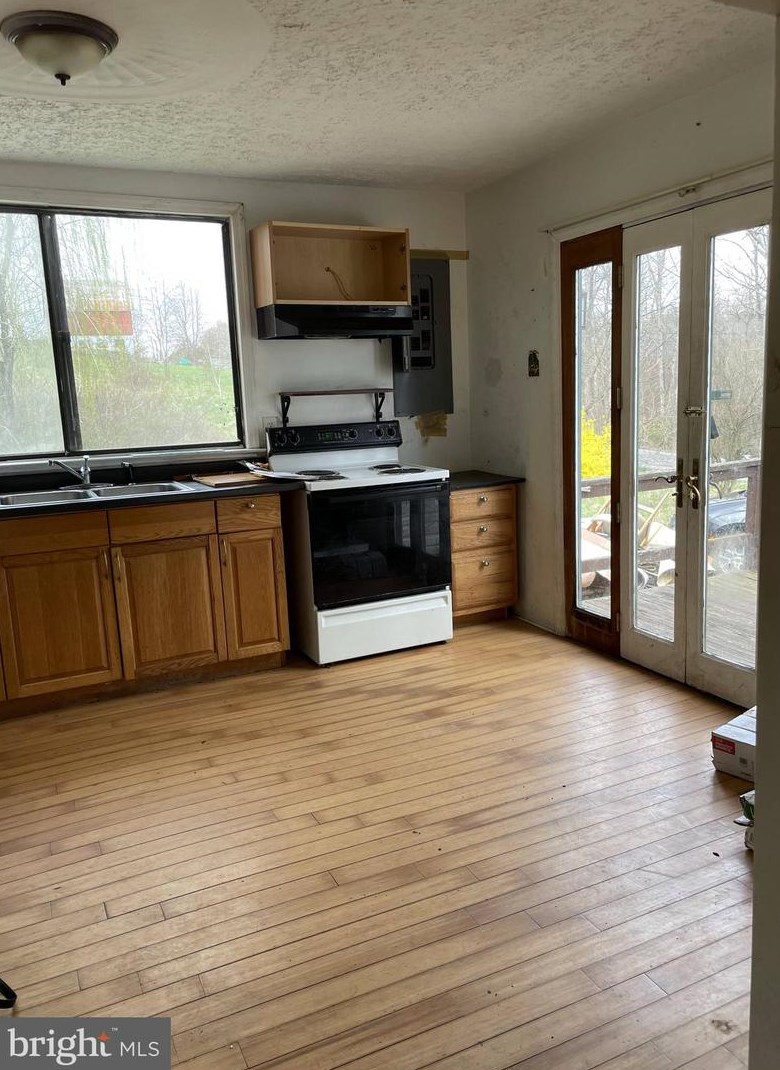 1375 Tub Run Hollow Rd, Hedgesville, WV 25427