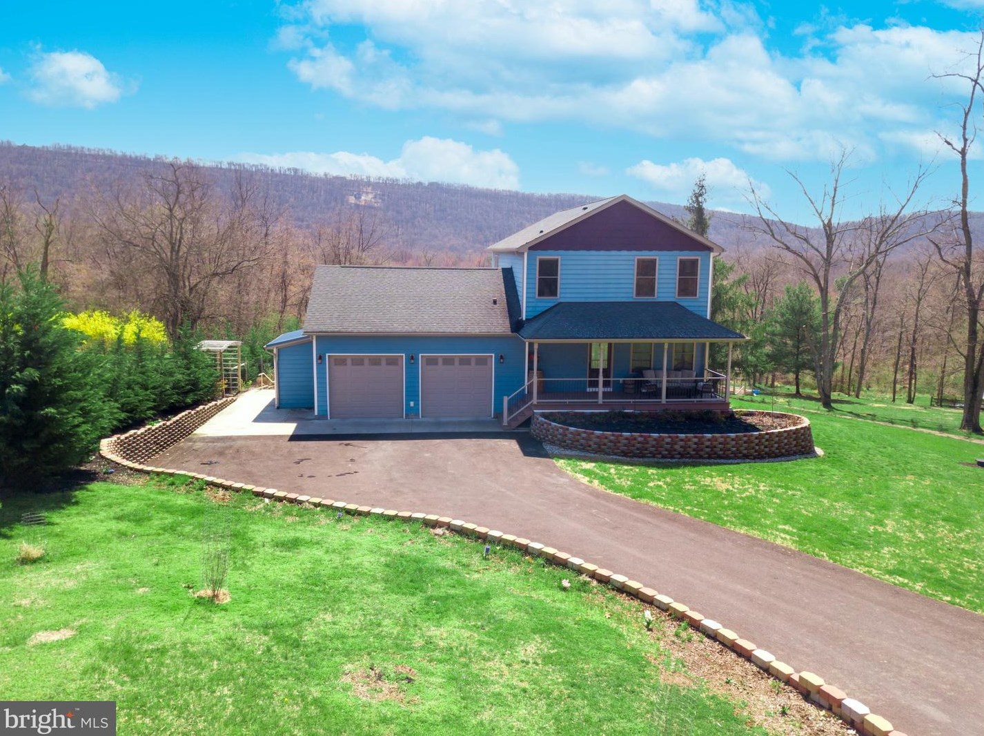 213 Atwood Dr, Gerrardstown, WV 25420