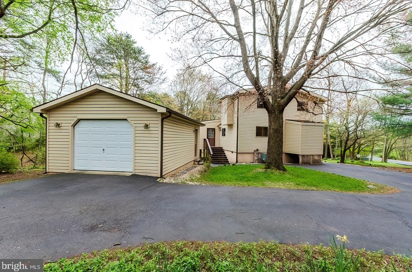 685 Tecumseh Trail, Hedgesville, WV 25427