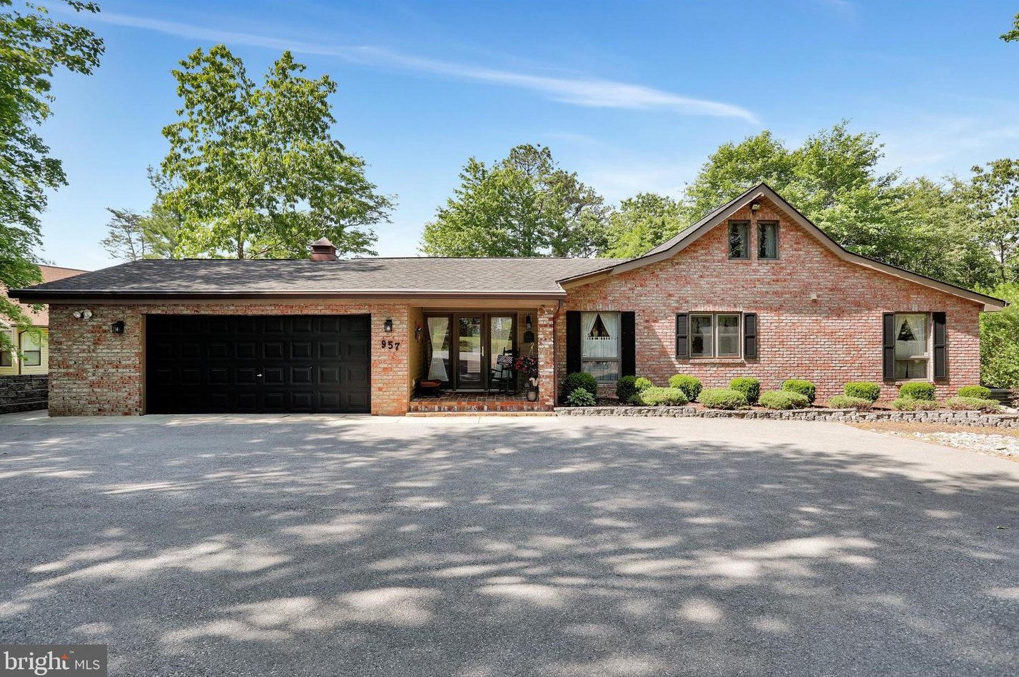 957 Tecumseh Trail, Hedgesville, WV 25427
