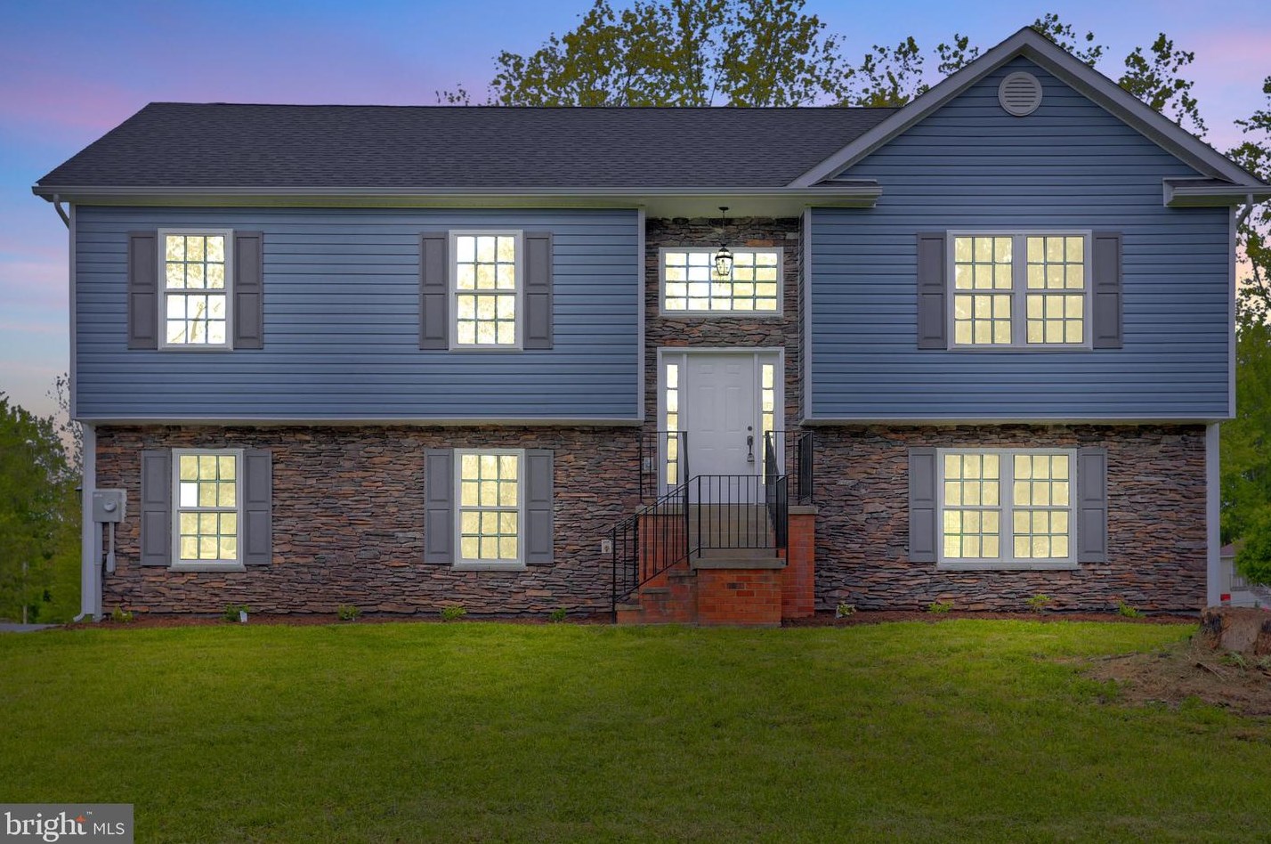 65 Vinca, Falling Waters, WV 25419