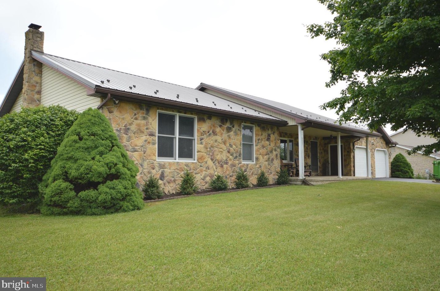 101 Gametrail, Falling Waters, WV 25419
