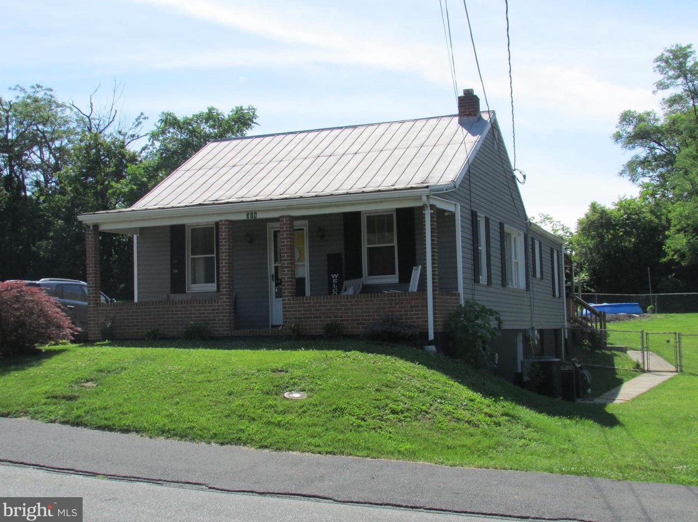 314 Oak St, Martinsburg, WV 25401-4202