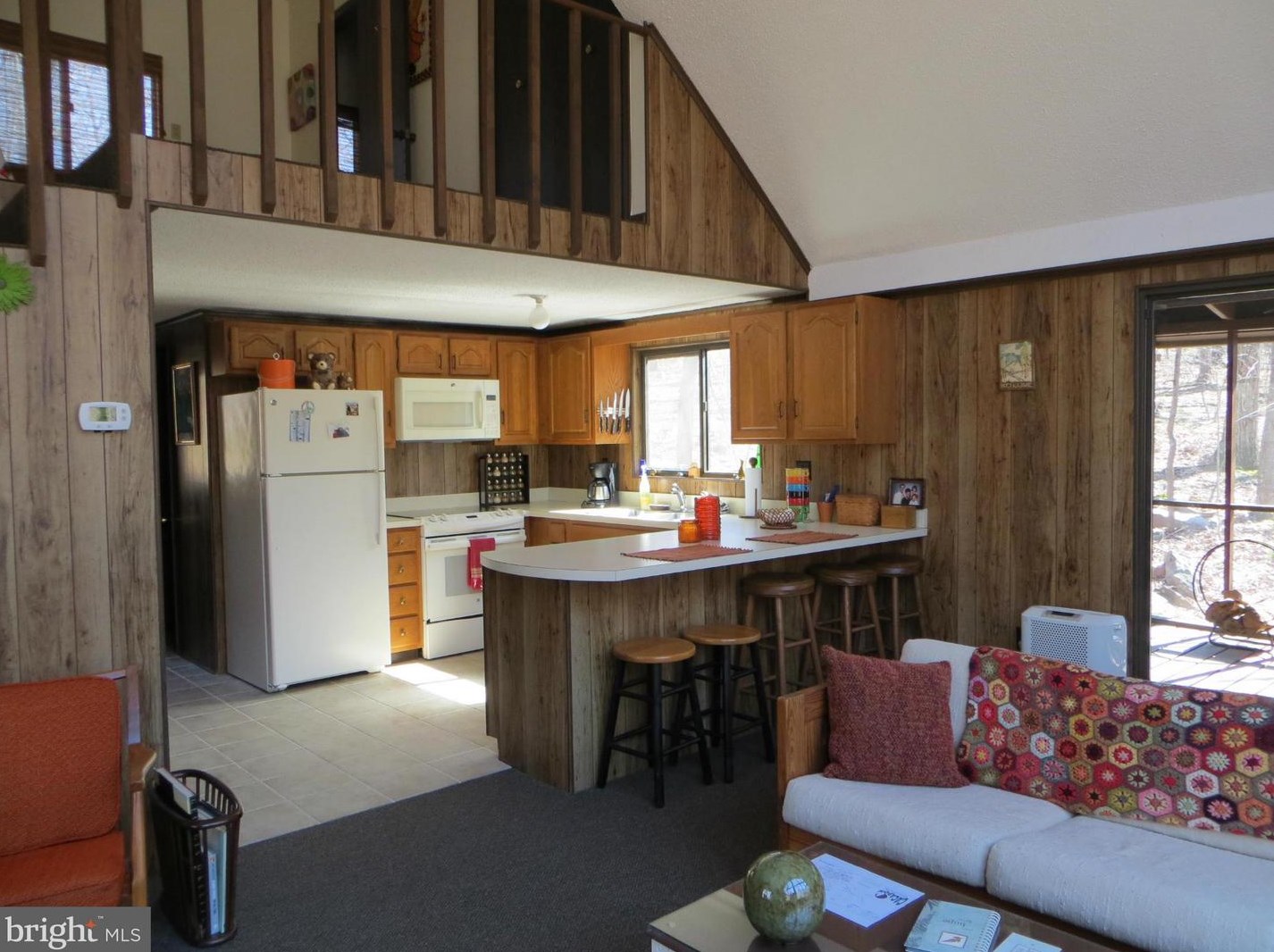 189 Black Hawk Ln, Hedgesville, WV 25427