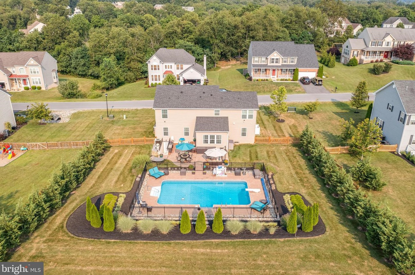 578 Rivanna Run, Falling Waters, WV 25419