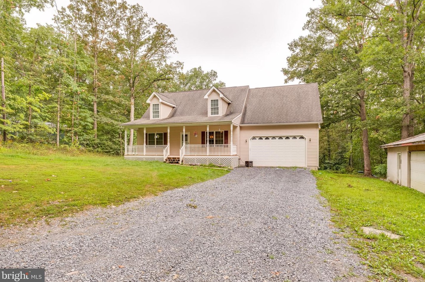 35 Chipmunk Ln, Gerrardstown, WV 25420