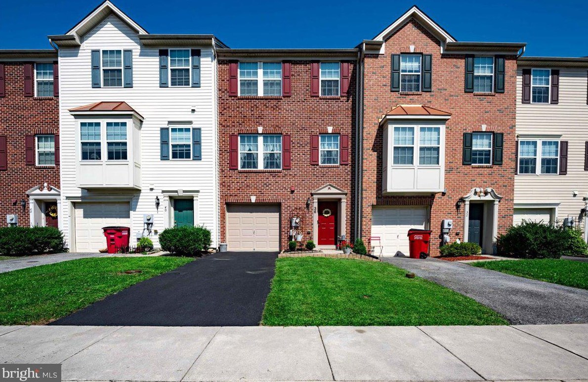 36 Tidewater, Falling Waters, WV 25419