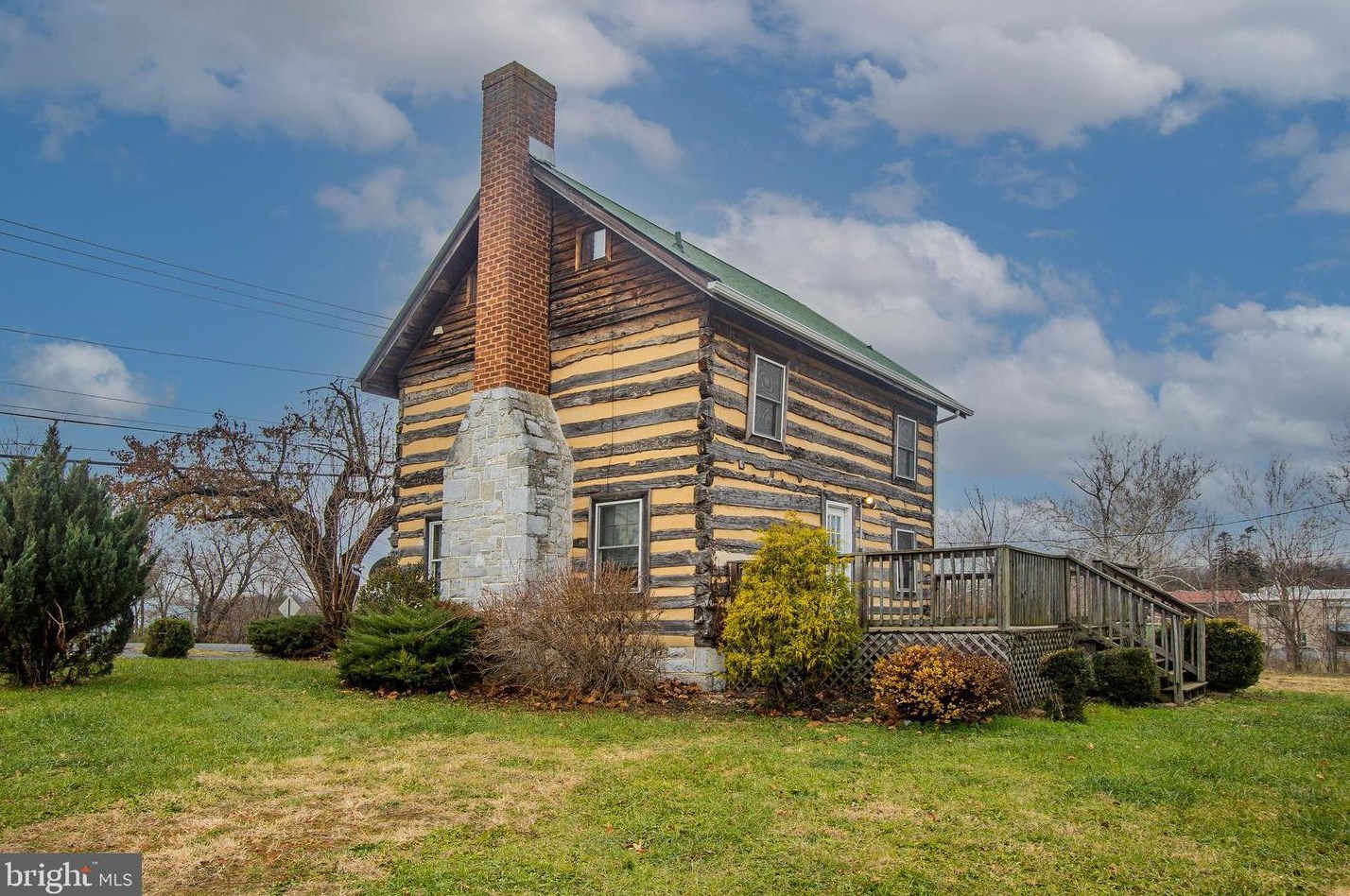 56 Runnymeade Rd, Gerrardstown, WV 25420