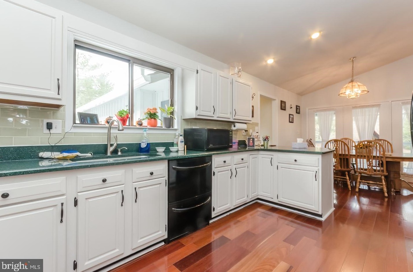 172 The Woods Rd, Hedgesville, WV 25427