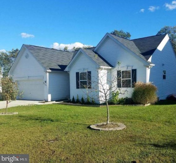394 Brandenburg Dr, Falling Waters, WV 25419