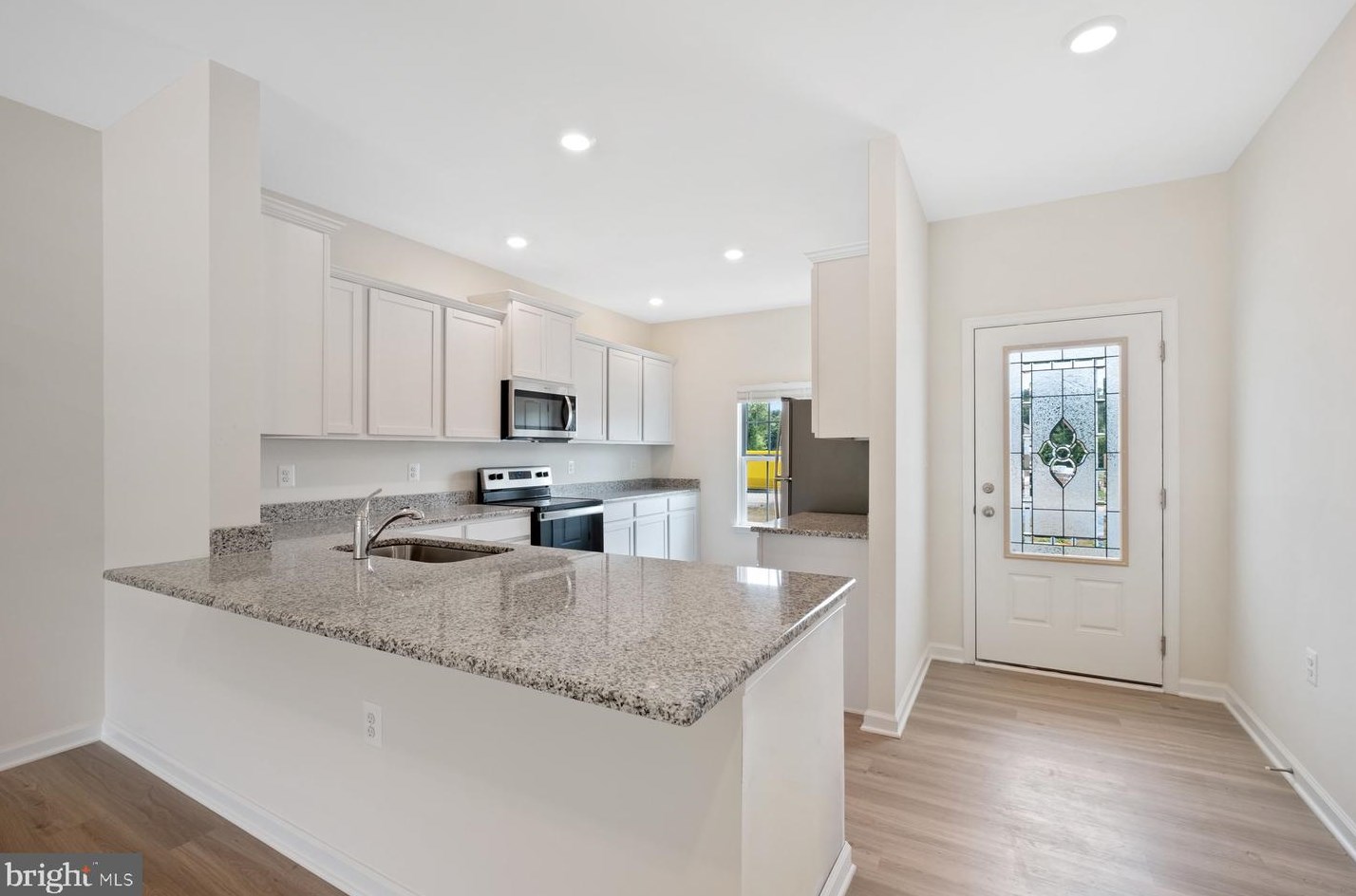 697 Rivanna Run, Falling Waters, WV 25419