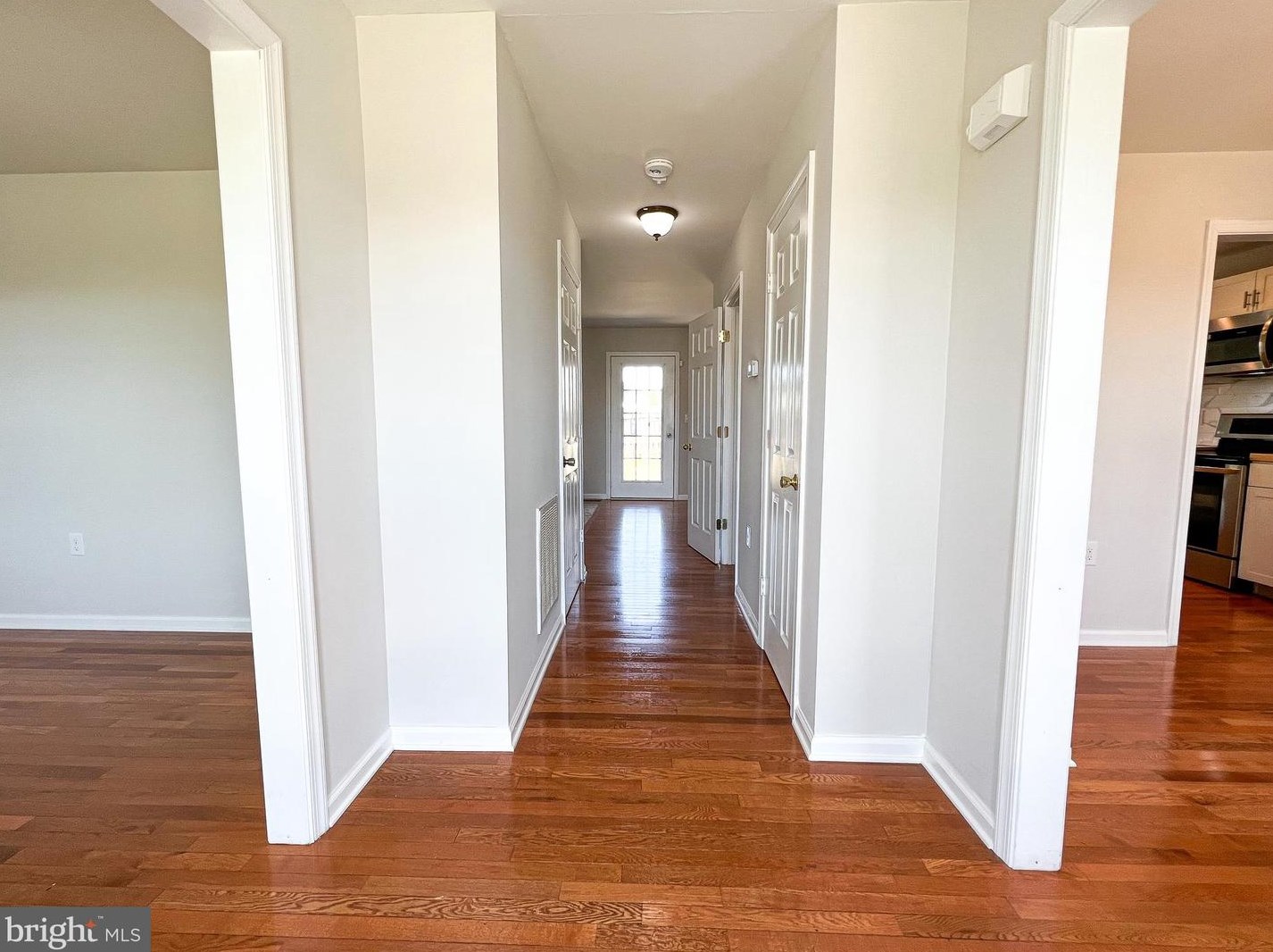 96 Garfield Dr, Inwood, WV 25428-4405