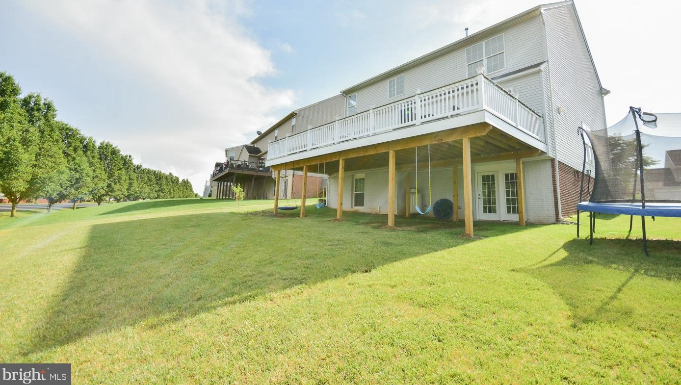325 Fontana Cir, Martinsburg, WV 25403-1310