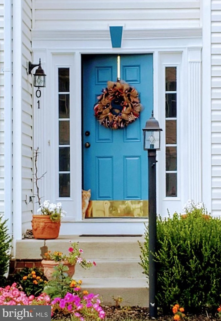 101 Chardin Ct, Martinsburg, WV 25403-7685