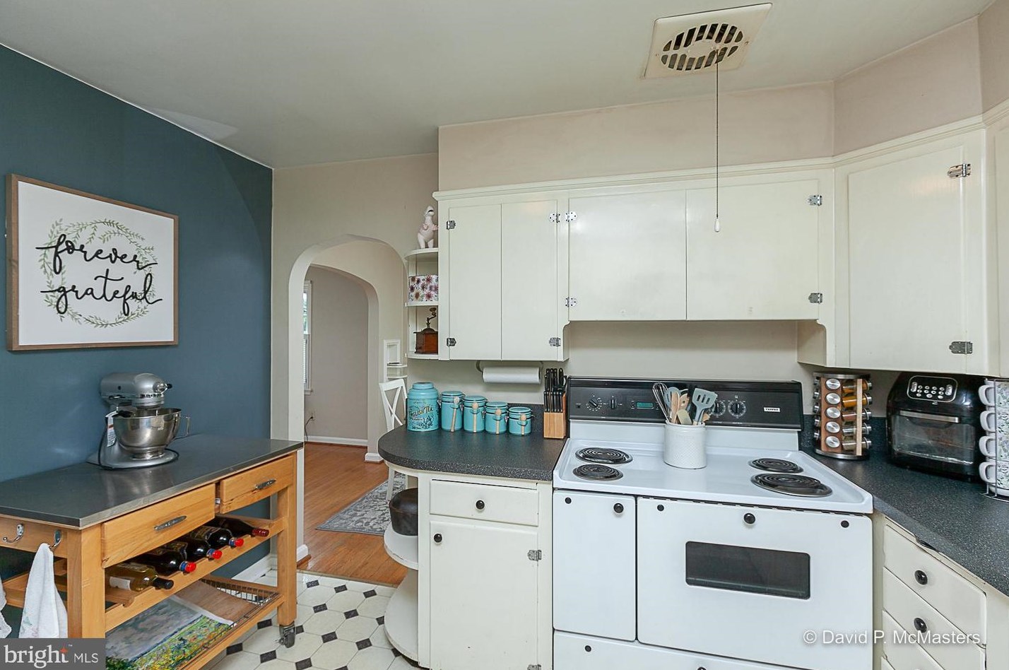 2153 Henshaw Rd, Inwood WV 25428-3485 exterior