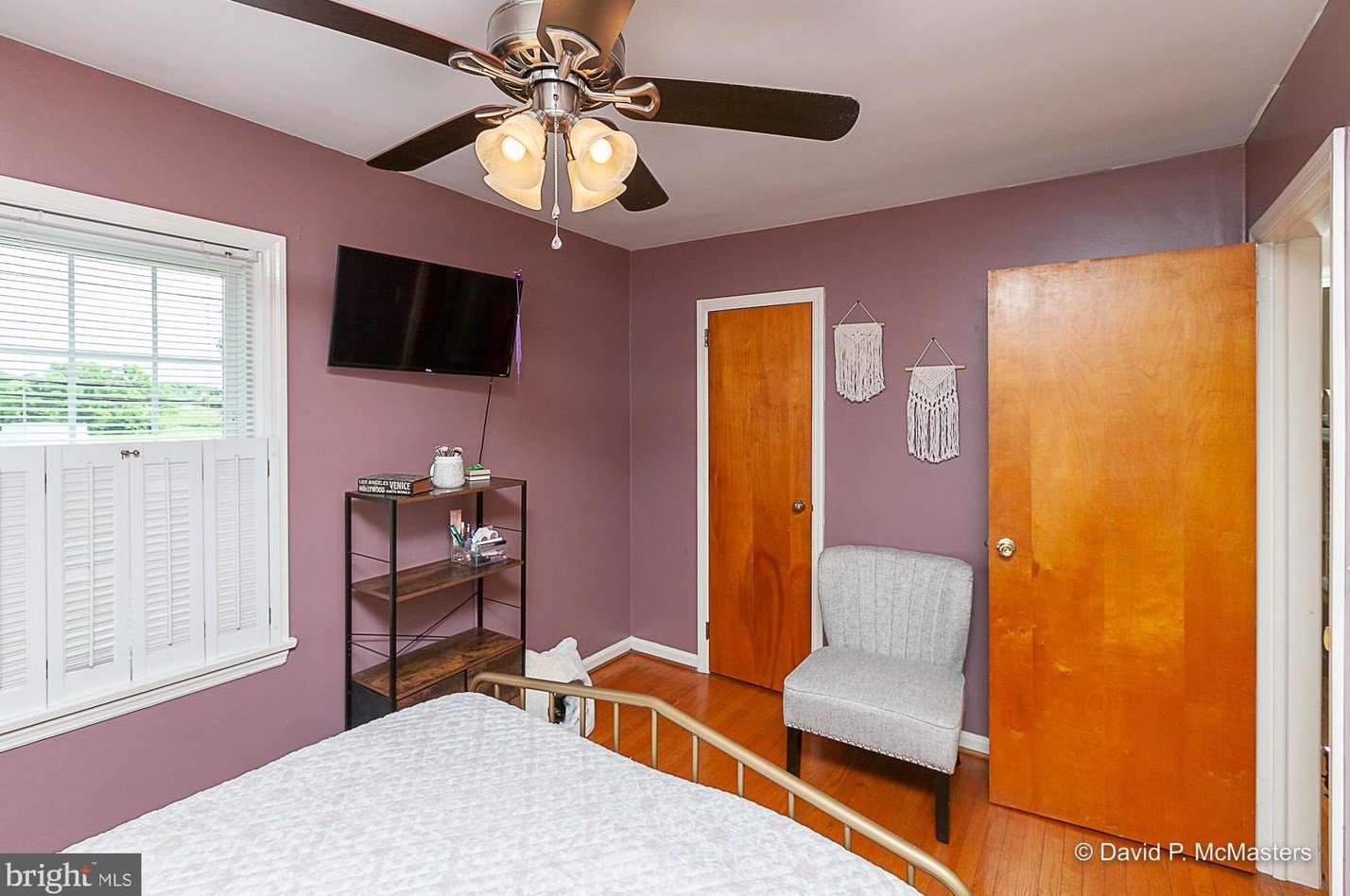 2153 Henshaw Rd, Inwood WV 25428-3485 exterior