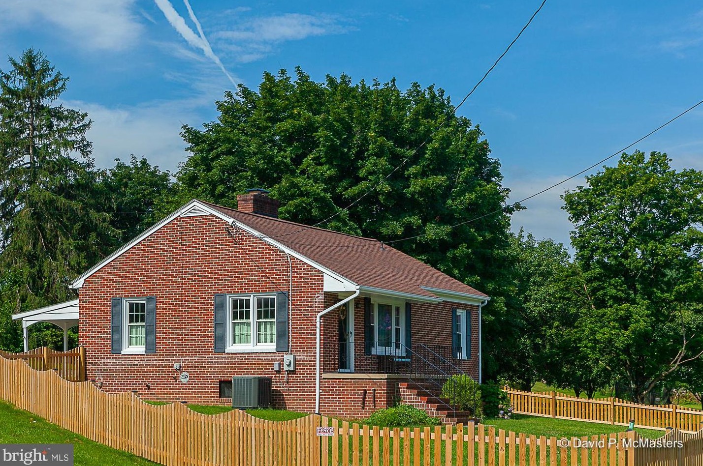 2153 Henshaw Rd, Inwood, WV 25428-3485
