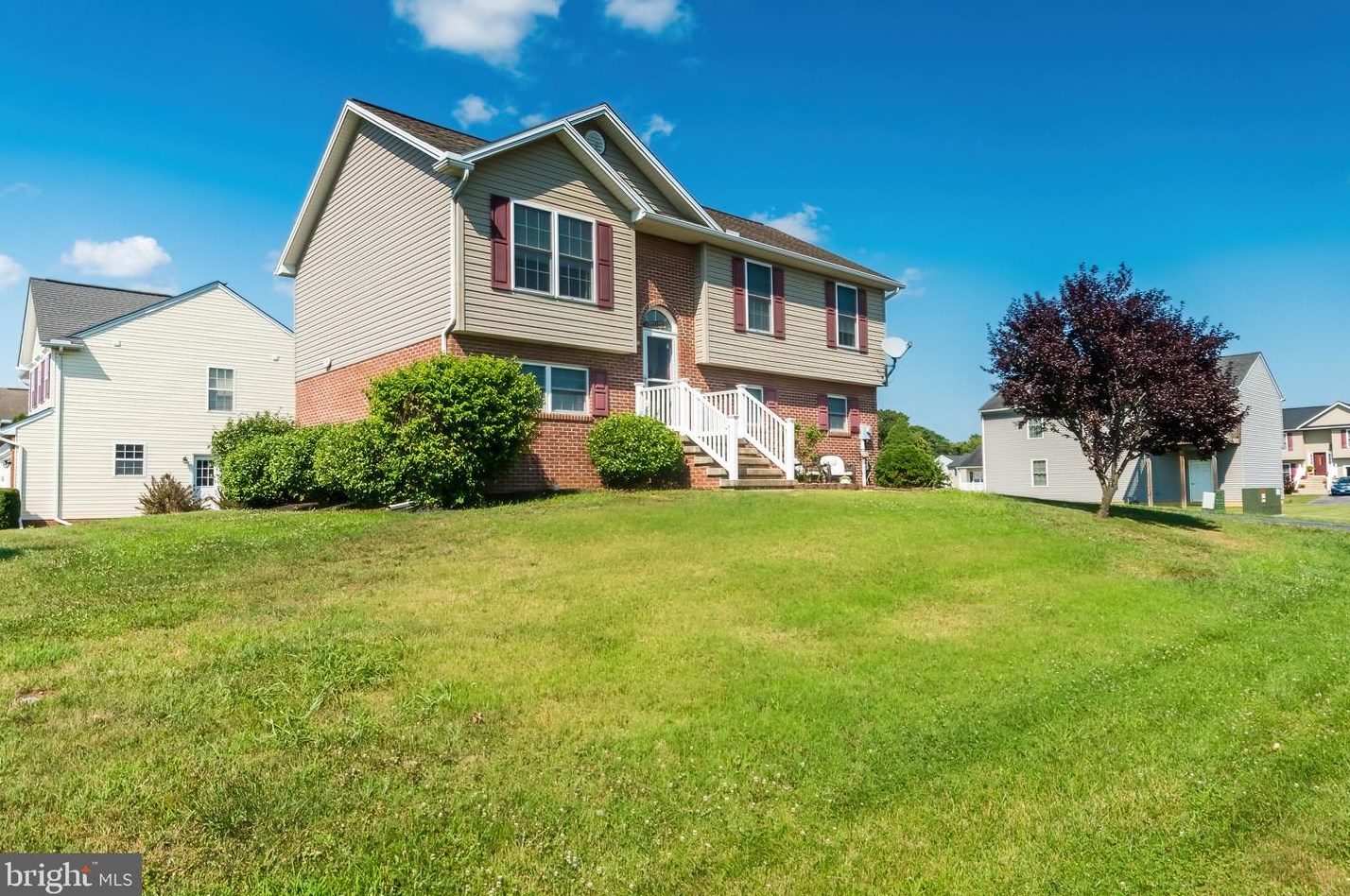 161 Tyler Way, Martinsburg, WV 25404-8301