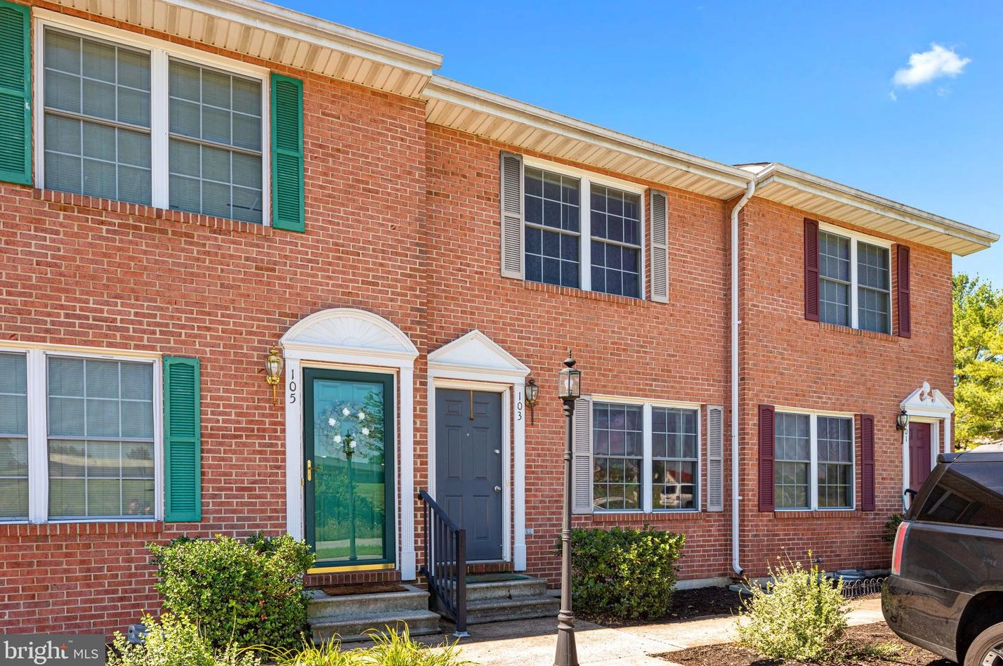 103 Douglas Ave, Martinsburg, WV 25404