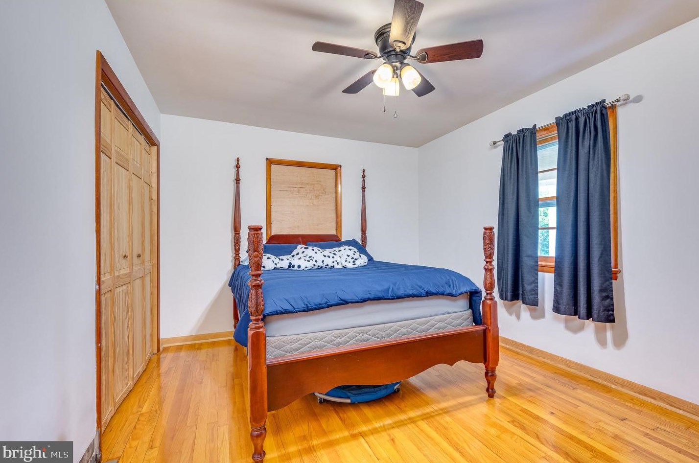 1935 Charles Town Rd, Martinsburg WV 25430-2627 exterior