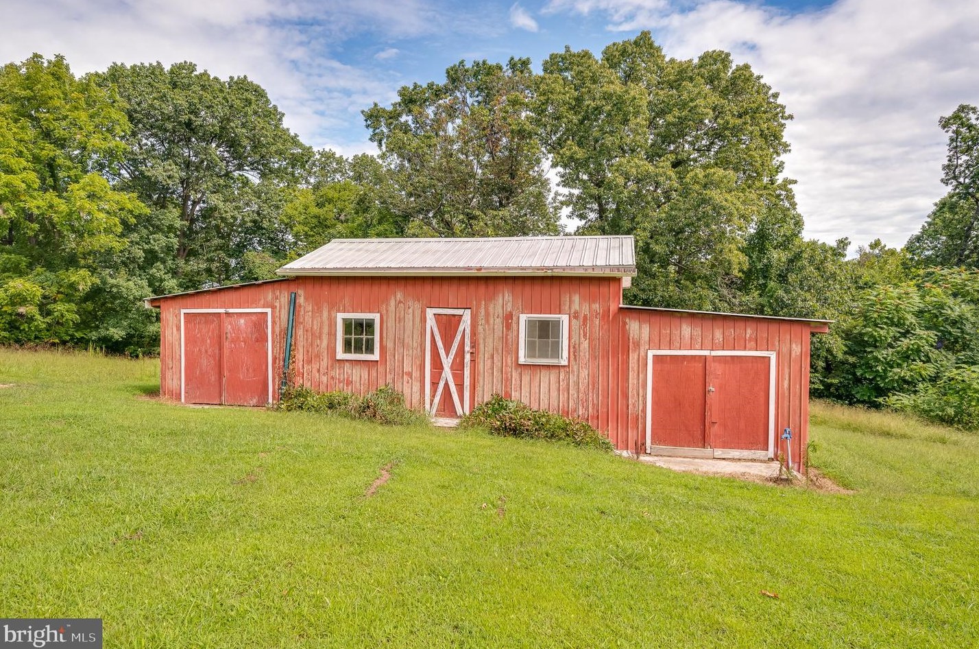 1935 Charles Town Rd, Martinsburg WV 25430-2627 exterior