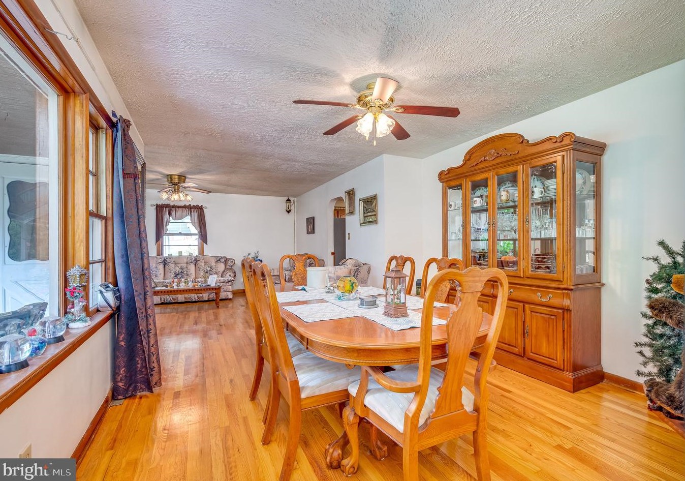 1935 Charles Town Rd, Martinsburg WV 25430-2627 exterior