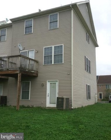 19 Fiser Ln, Martinsburg, WV 25404-7326