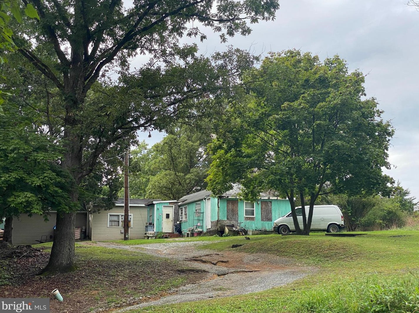 3317 Middleway Pike, Inwood, WV 25428