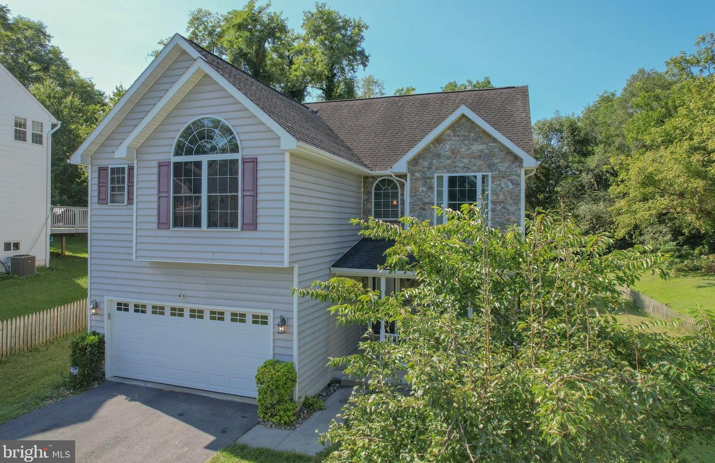 1617 North St, Martinsburg, WV 25401-2292