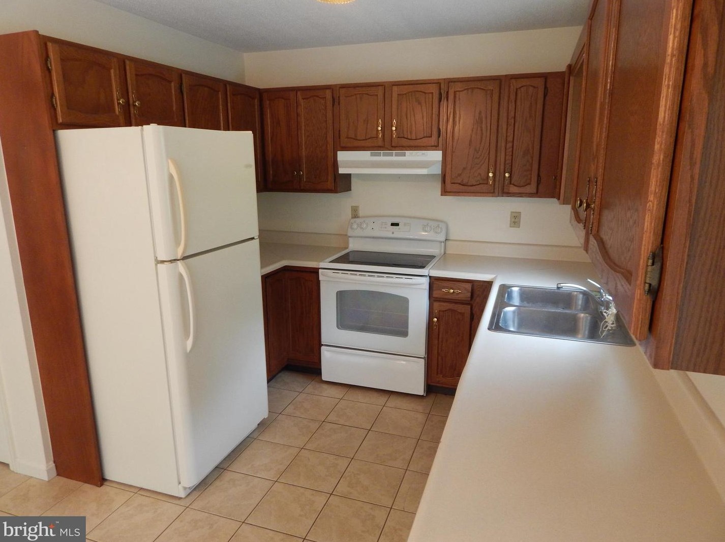 85 Leatherman Dr #85, Falling Waters, WV 25419