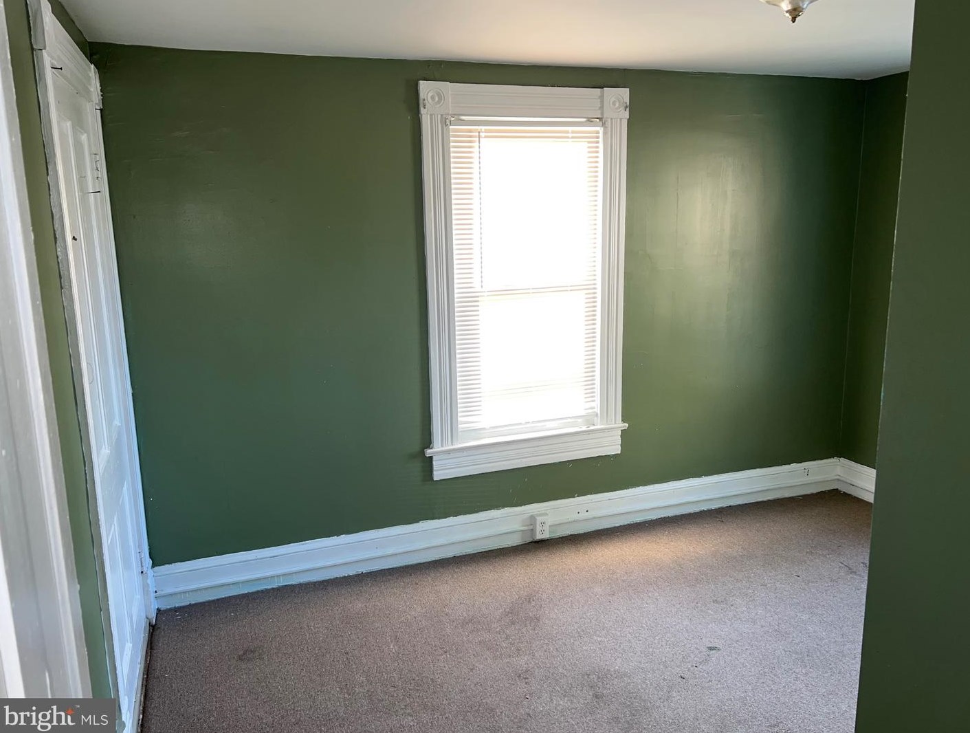 658 Faulkner Ave, Martinsburg WV 25401-2115 exterior