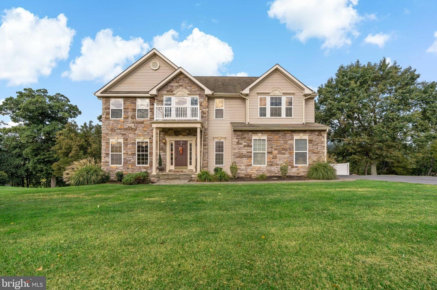 101 Catera Ct, Martinsburg, WV 25403-0897