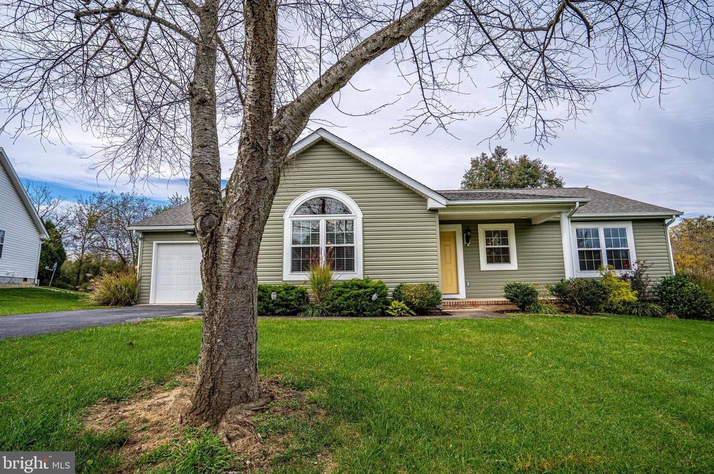 625 Artisan Way, Martinsburg, WV 25401-3032