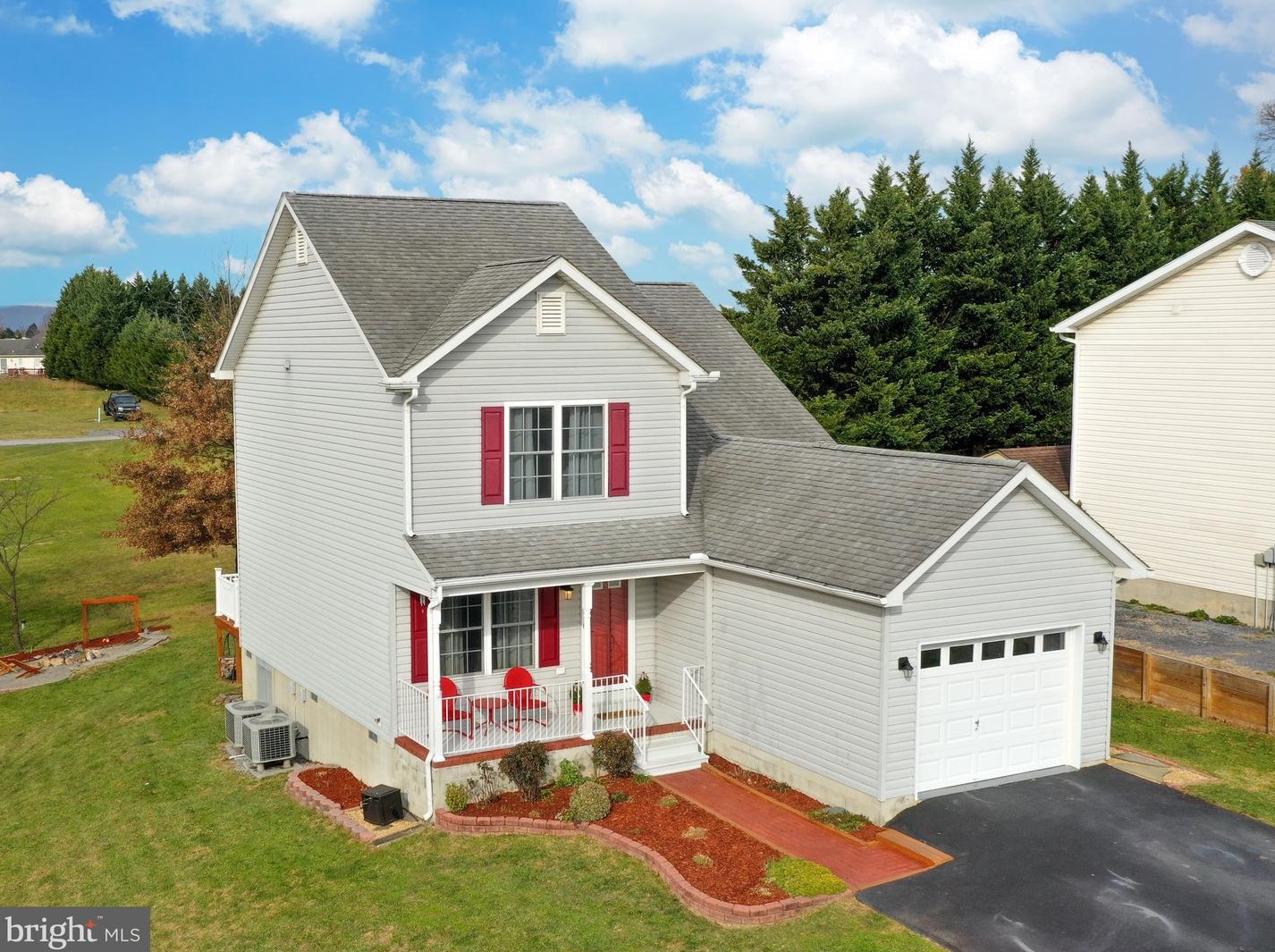 62 Eugene Dr, Inwood, WV 25428-3198