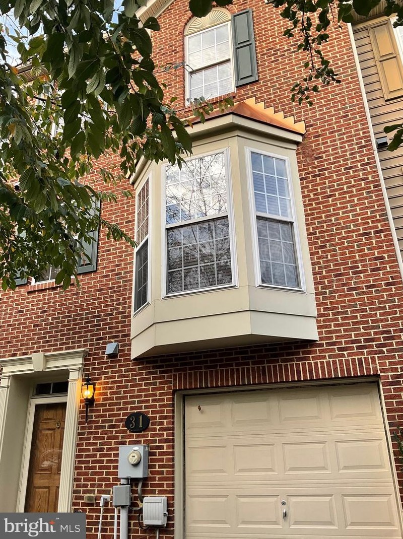 31 Lullwater Way, Falling Waters, WV 25419