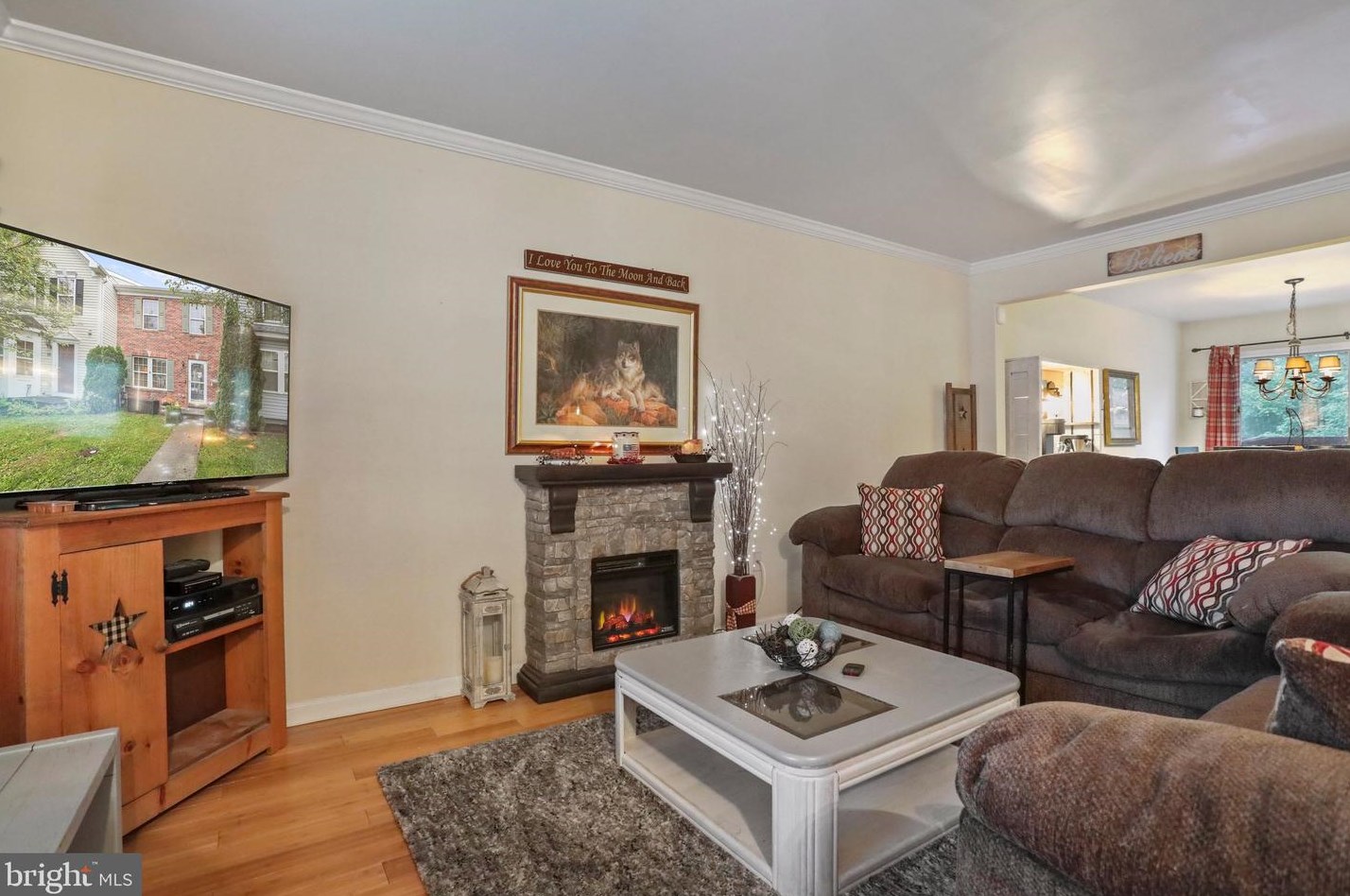 38 Grindstone Dr, Hedgesville, WV 25427