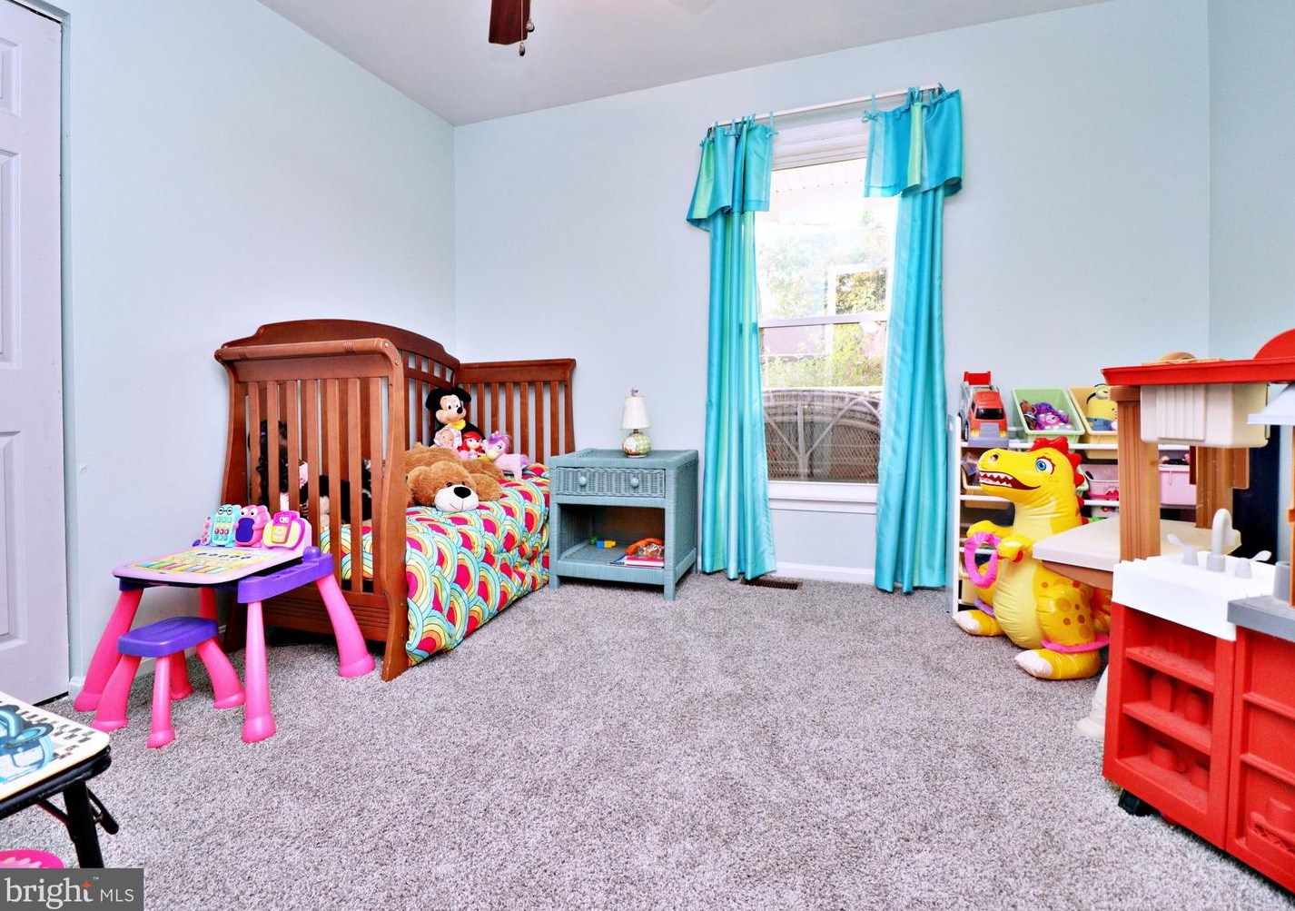 509 Upshur Dr, Inwood WV  25428-3692 exterior