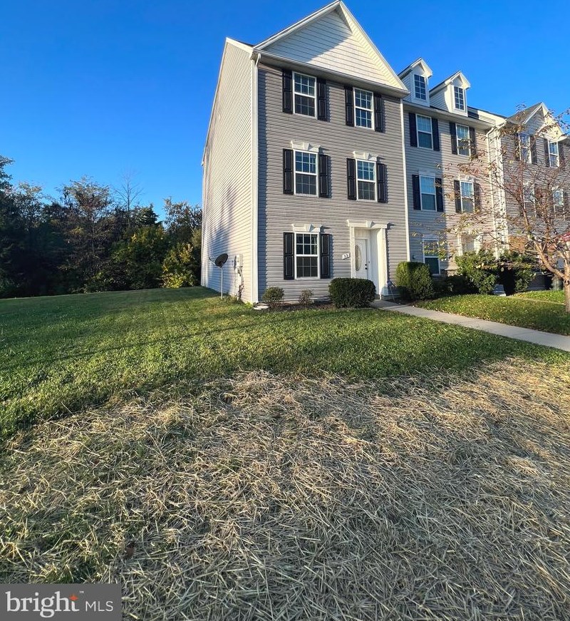 13 Envy Ct, Inwood WV  25428-2300 exterior