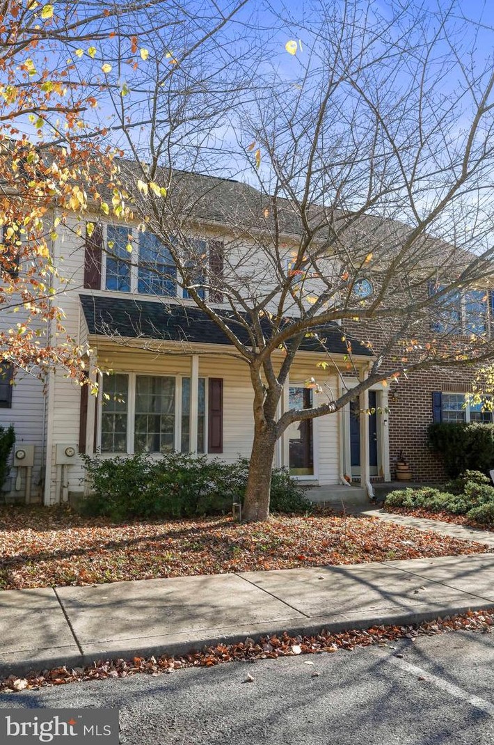 20 Fiser Ln, Martinsburg, WV 25404-7327