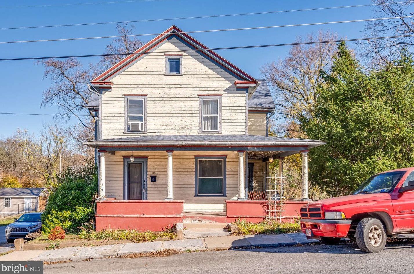 116 Hess Ave, Martinsburg, WV 25404-3523