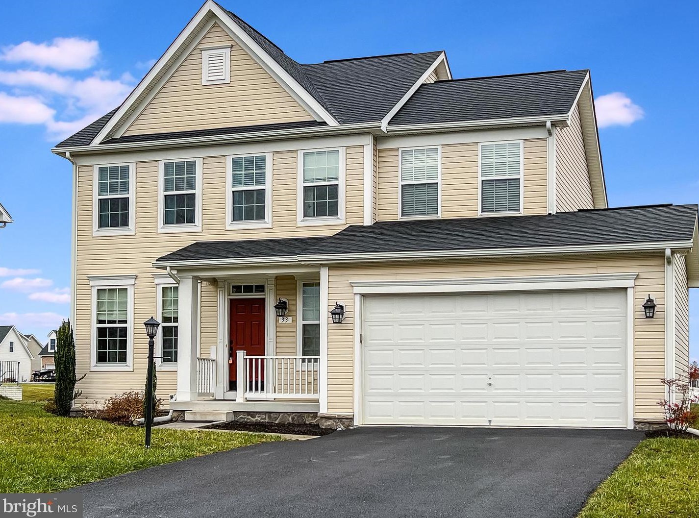 33 Envoy Ct, Inwood, WV 25428-4481