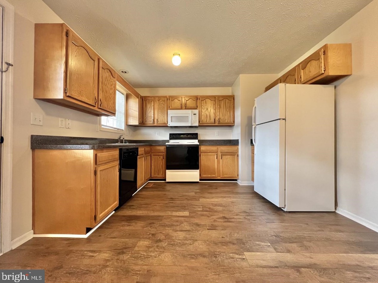 11 Colossians Ct, Inwood, WV 25428-4991