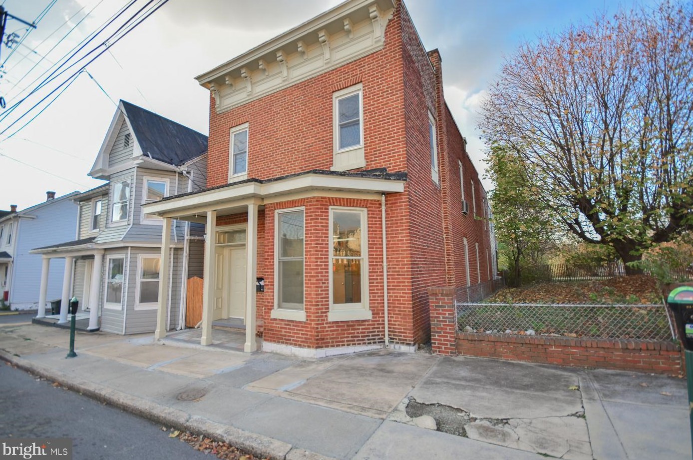 203 W John St #1, Martinsburg, WV 25401